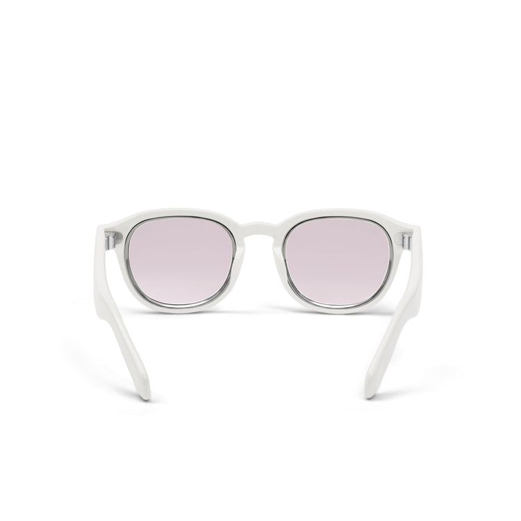 Sunglasses That Adjust Instantly to Changing Light